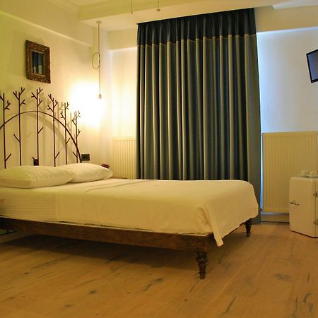 Hotel Amphora Fokaja Zewnętrze zdjęcie