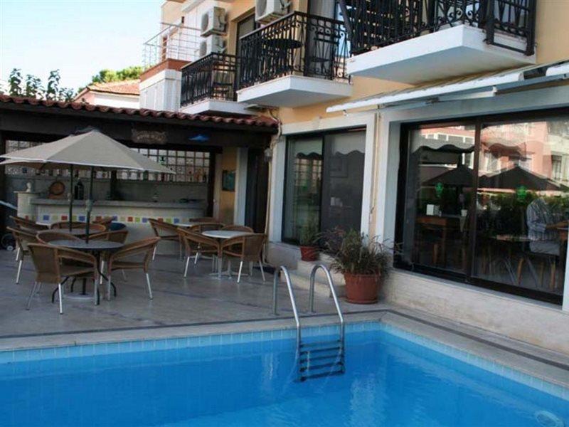 Hotel Amphora Fokaja Zewnętrze zdjęcie
