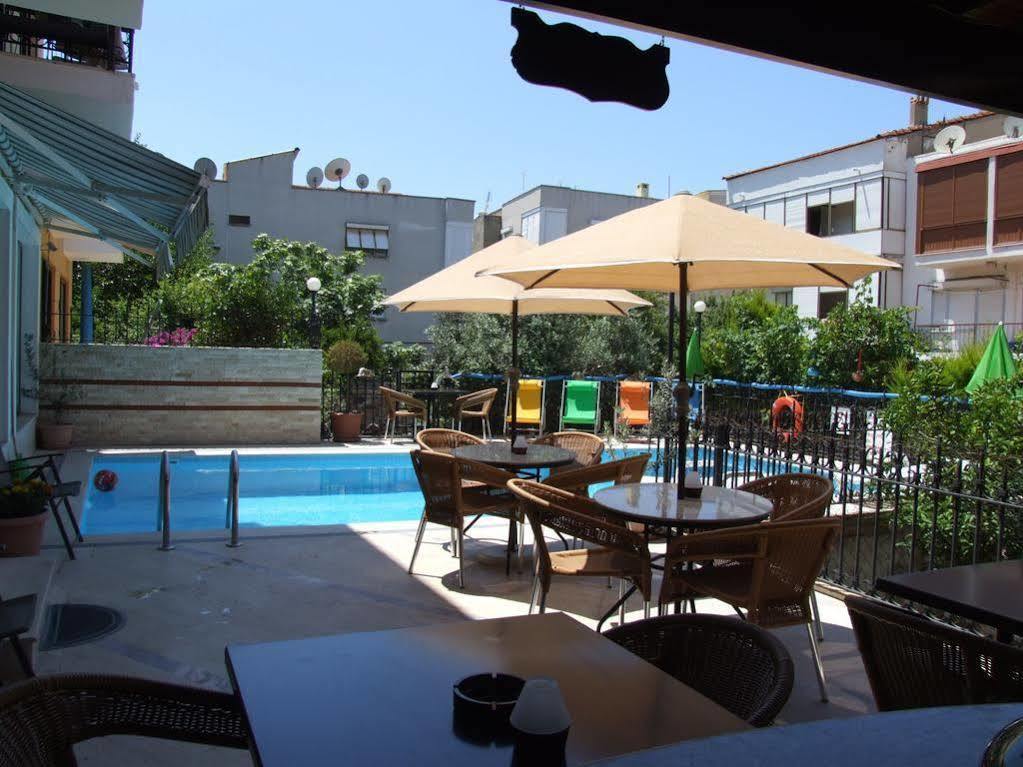 Hotel Amphora Fokaja Zewnętrze zdjęcie